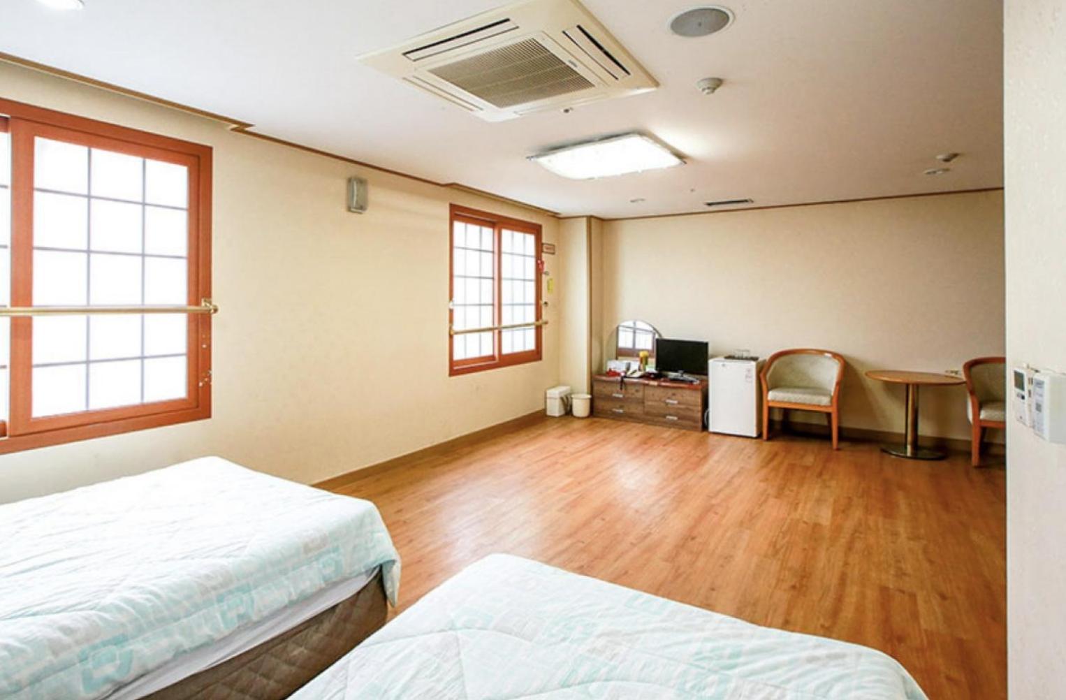 Jeju Royal Hotel Экстерьер фото